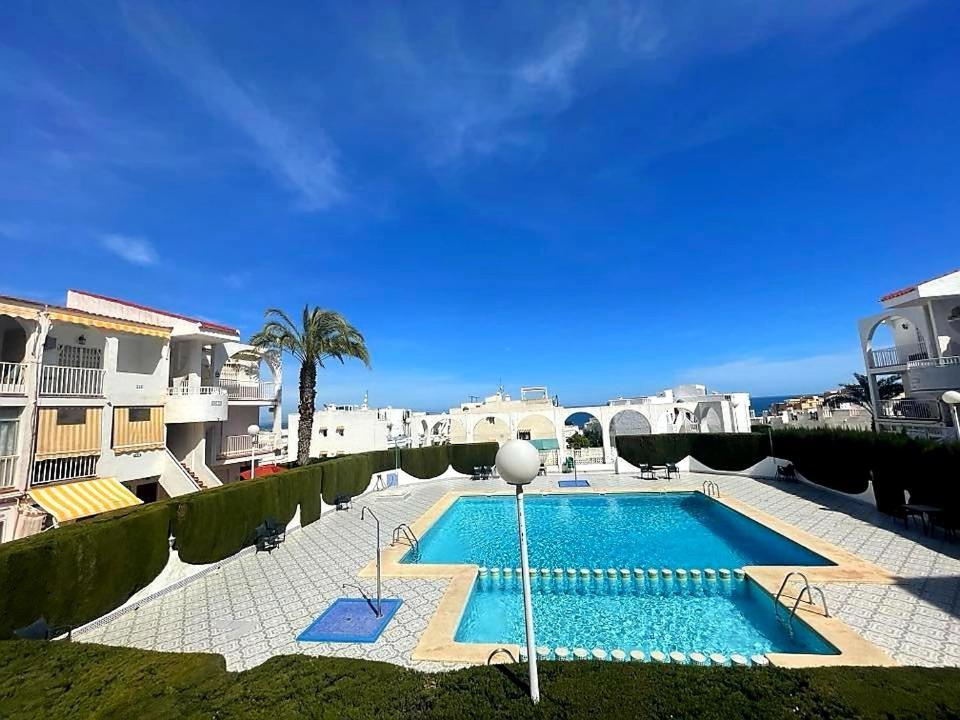 Apartament Apartment Torrevieja Bagian luar foto